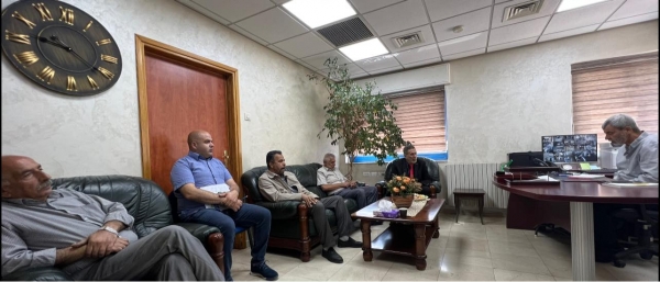 . رئيس البلدية يبحث مع مدير عام مصلحة مياه محافظة القدس تعزيز التعاون والعمل المشترك