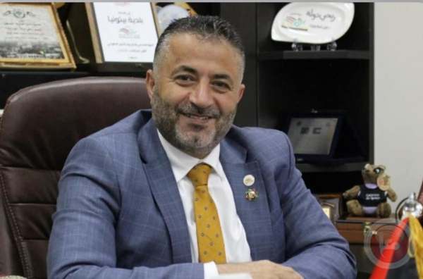 تعيين رئيس البلدية السابق رئيسا للجنة الزكاة المركزية لمحافظة رام الله والبيرة